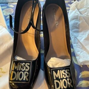 NWT Christian Dior, Miss Dior Graff, size 39 Black Patent Leather Heels.